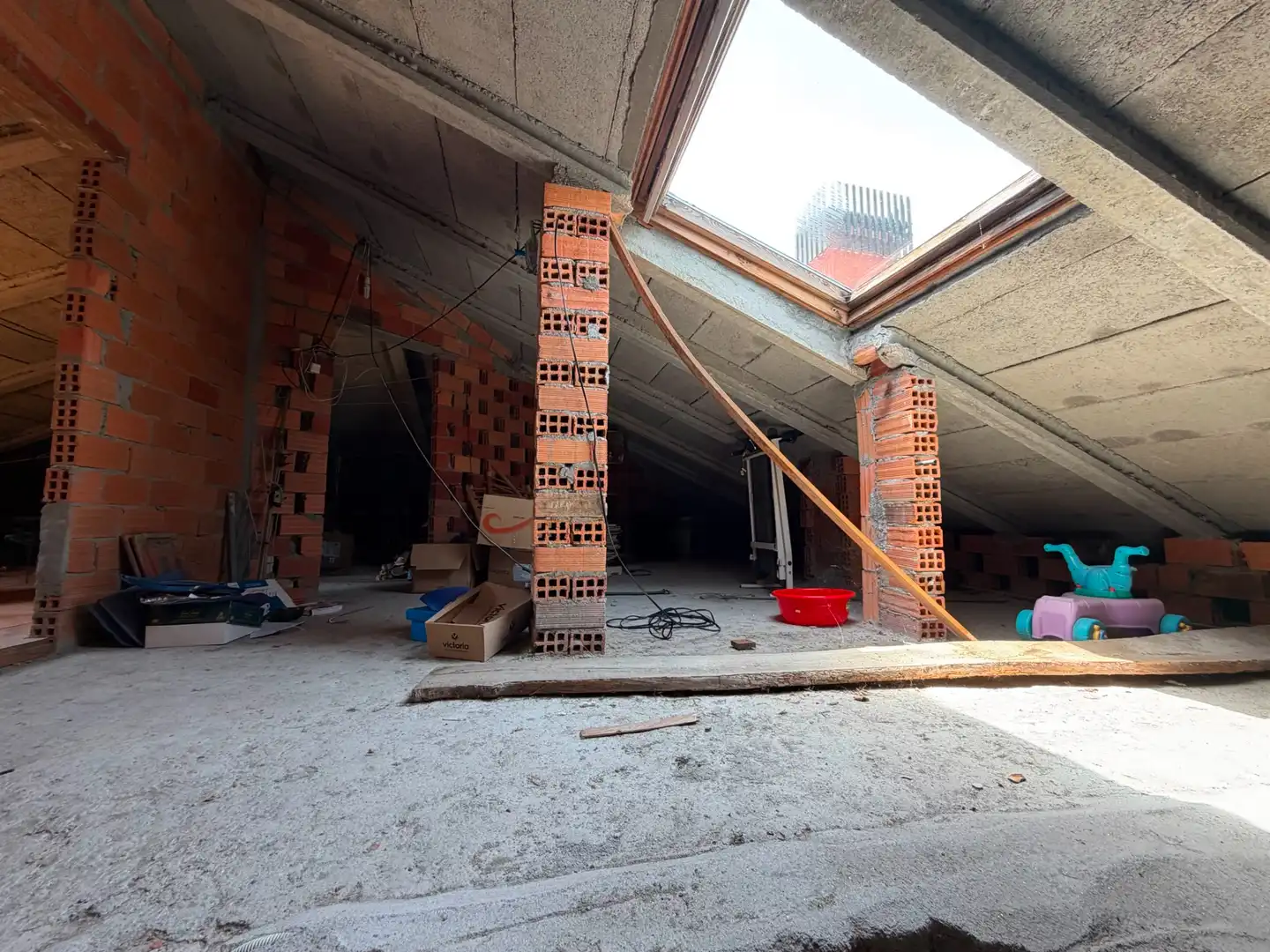 Casa o xalet en venda en A Cañiza   amb Calefacció, Jardí privat i Parquet