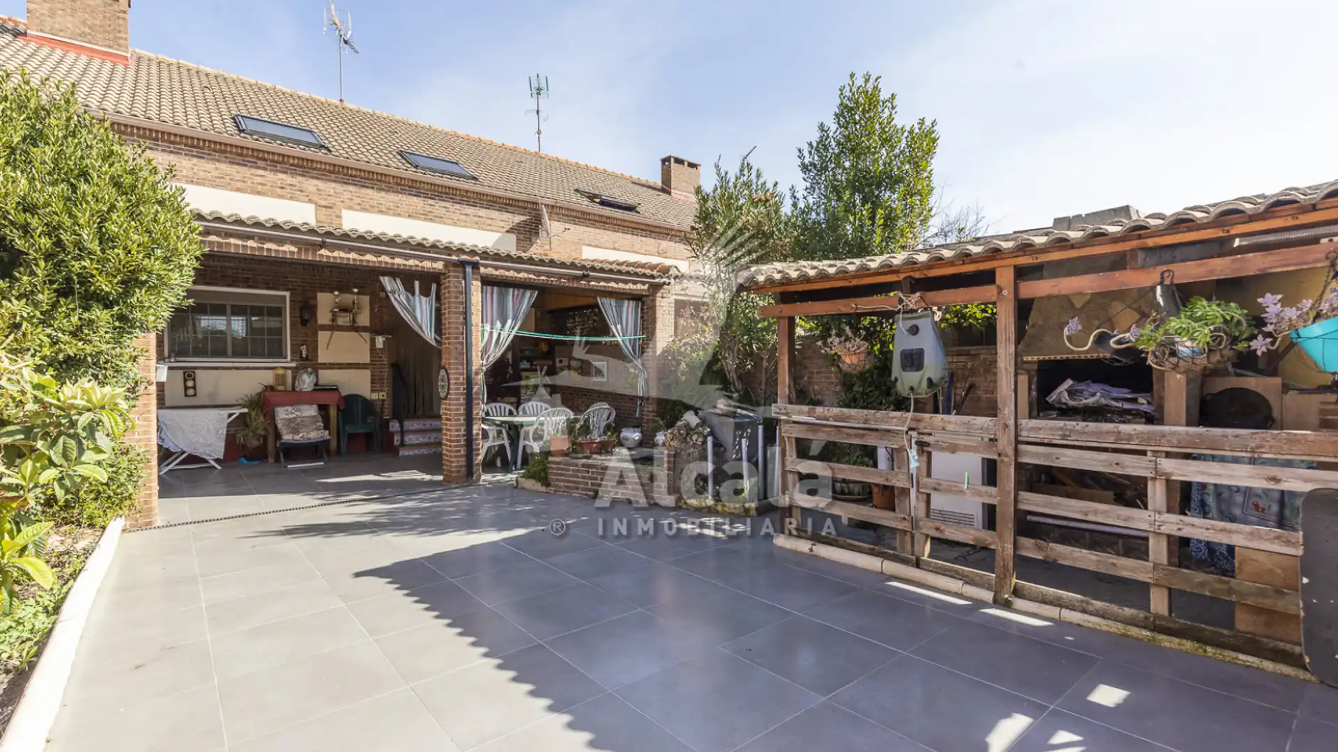 Jardí de Casa adosada en venda en Moratalla amb Calefacció