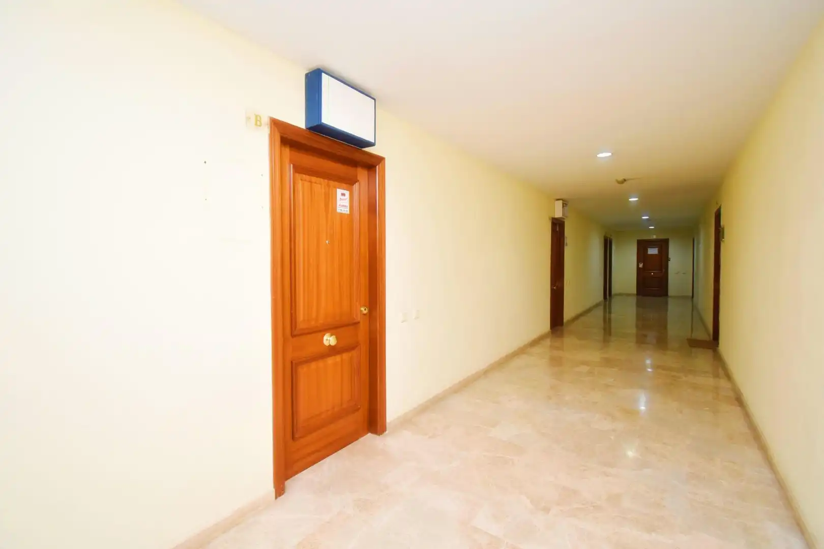 Office for sale in El Ejido  with Air Conditioner and Furnished