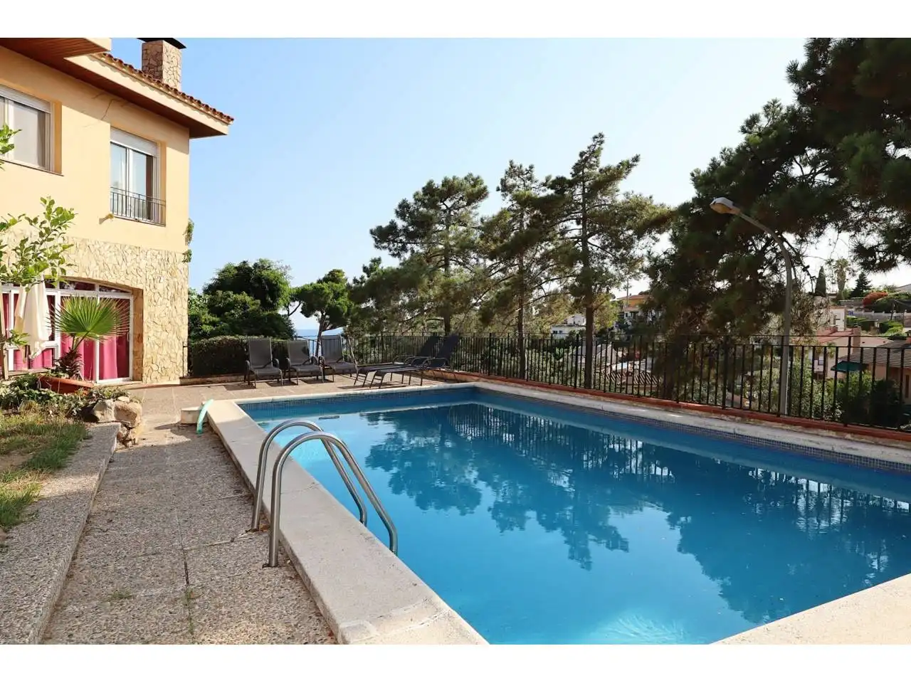 Haus mit Pool zum Verkauf in Calle Suria, imagen 2
