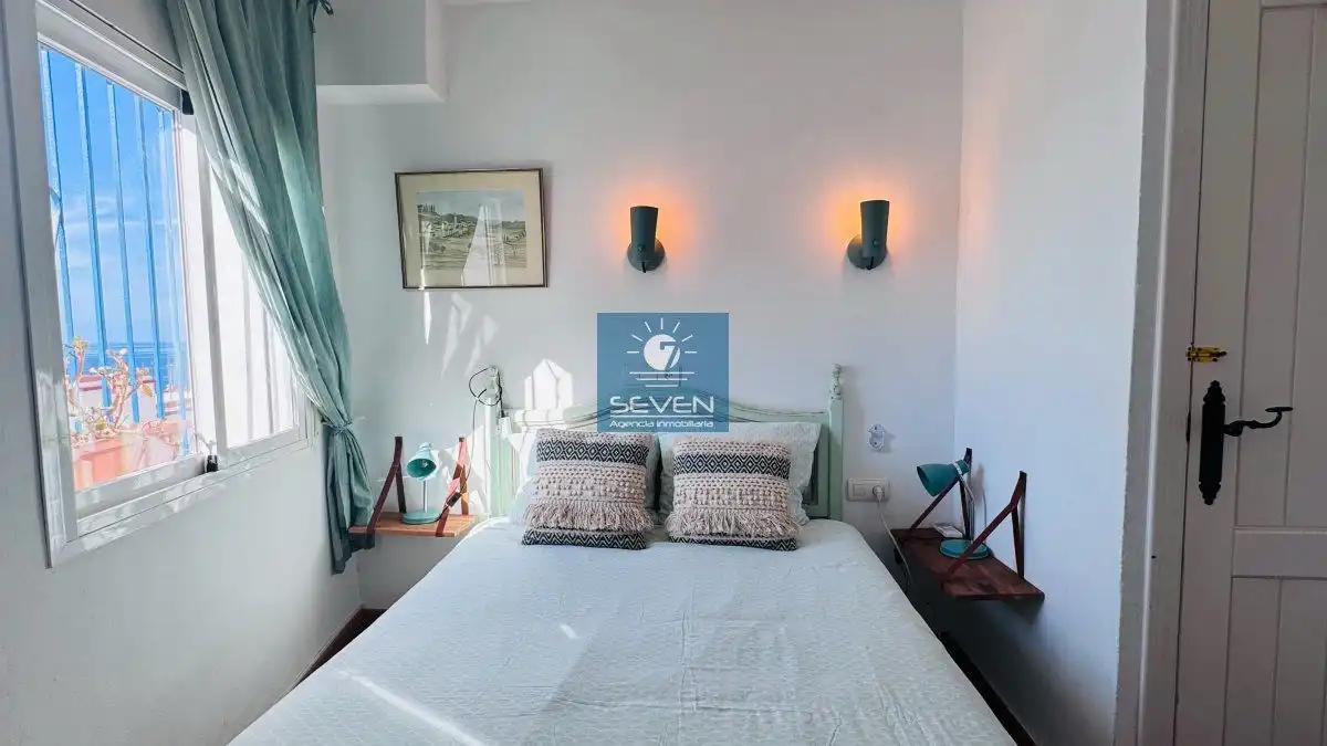 Habitación de Casa o chalet en venta en Almuñécar con Terraza, Trastero y Piscina