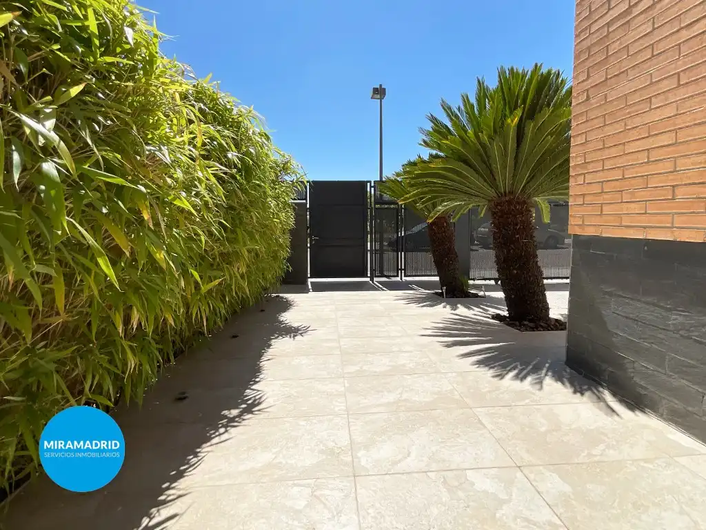Terrace of Detached homes for rent in Paracuellos de Jarama  with Air Conditioner and Swimming Pool