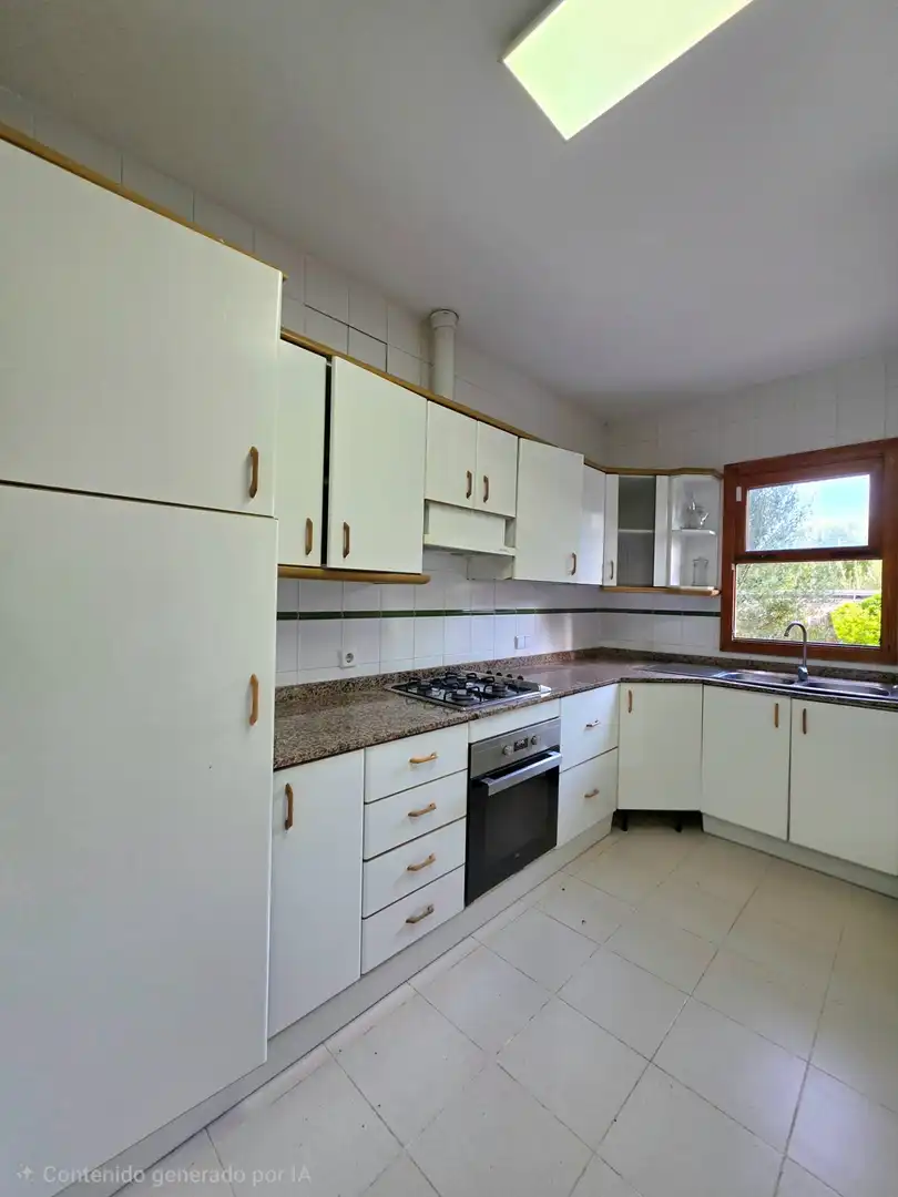 Adosado con terraza en venta en Carrer Carrer Florida, imagen 8