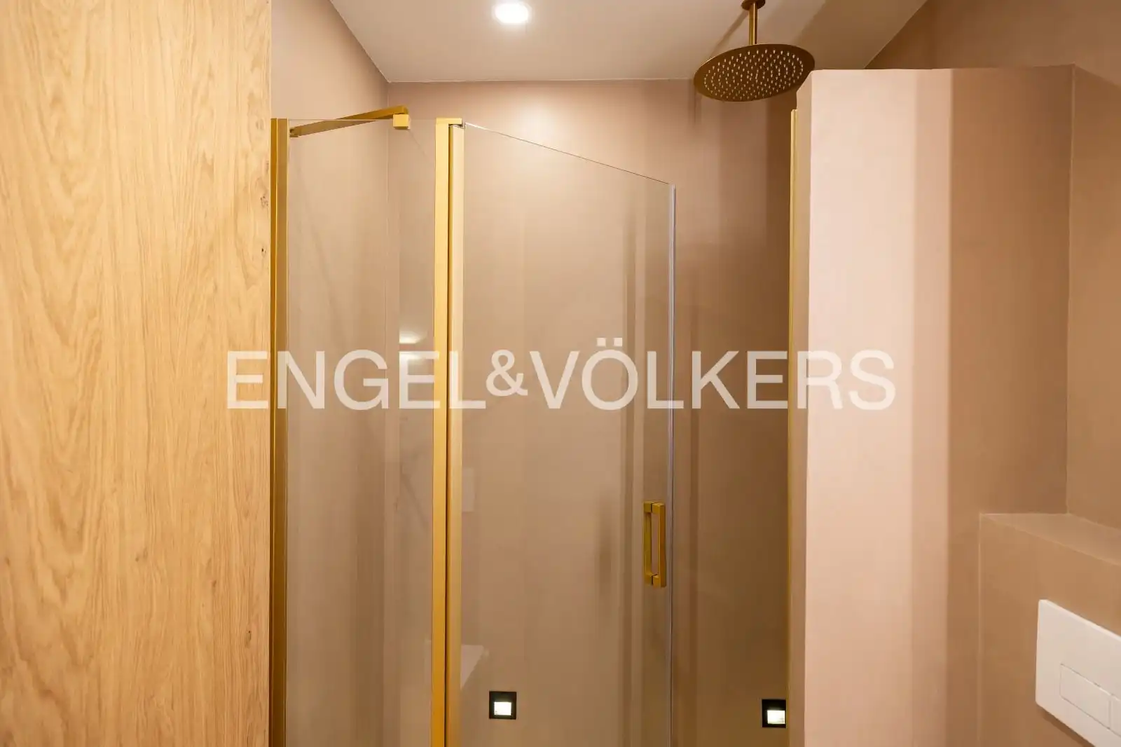 Baño de Piso en venta en Barcelona con Aire acondicionado, Calefacción y Parquet
