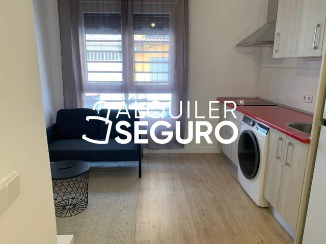 Piso en Alquiler en de Vicente Martin Arias en Comillas