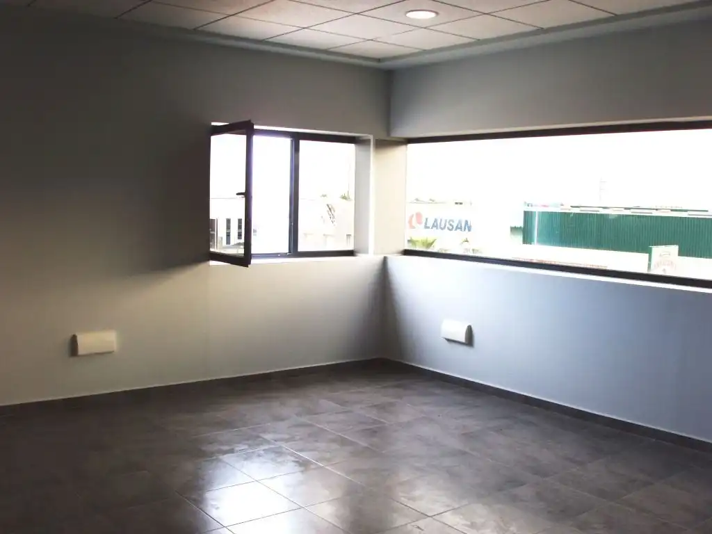 Oficina de alquiler en Alcantarilla con Aire acondicionado