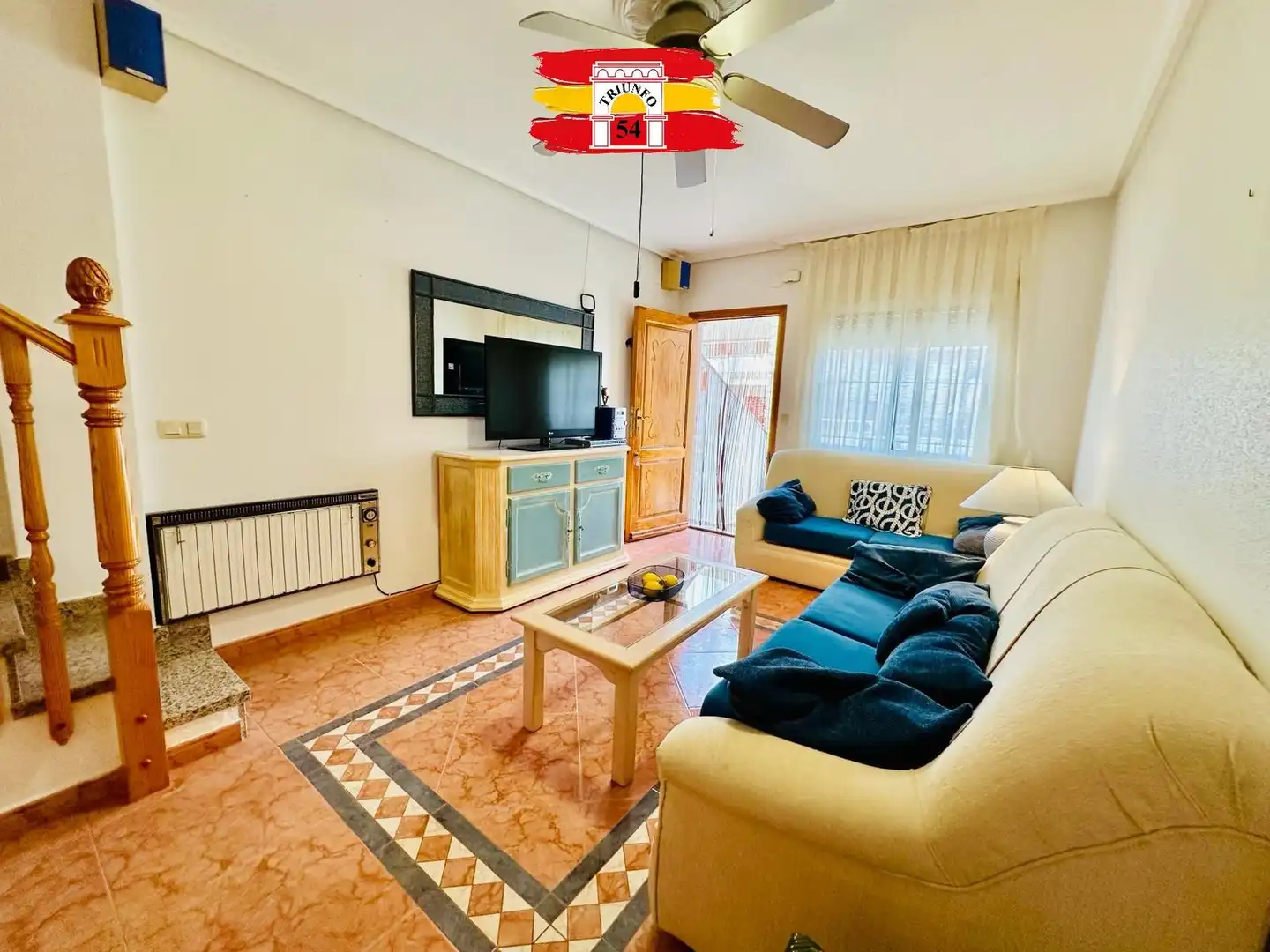 Sala de estar de Casa adosada en venta en Pilar de la Horadada con Aire acondicionado, Terraza y Amueblado