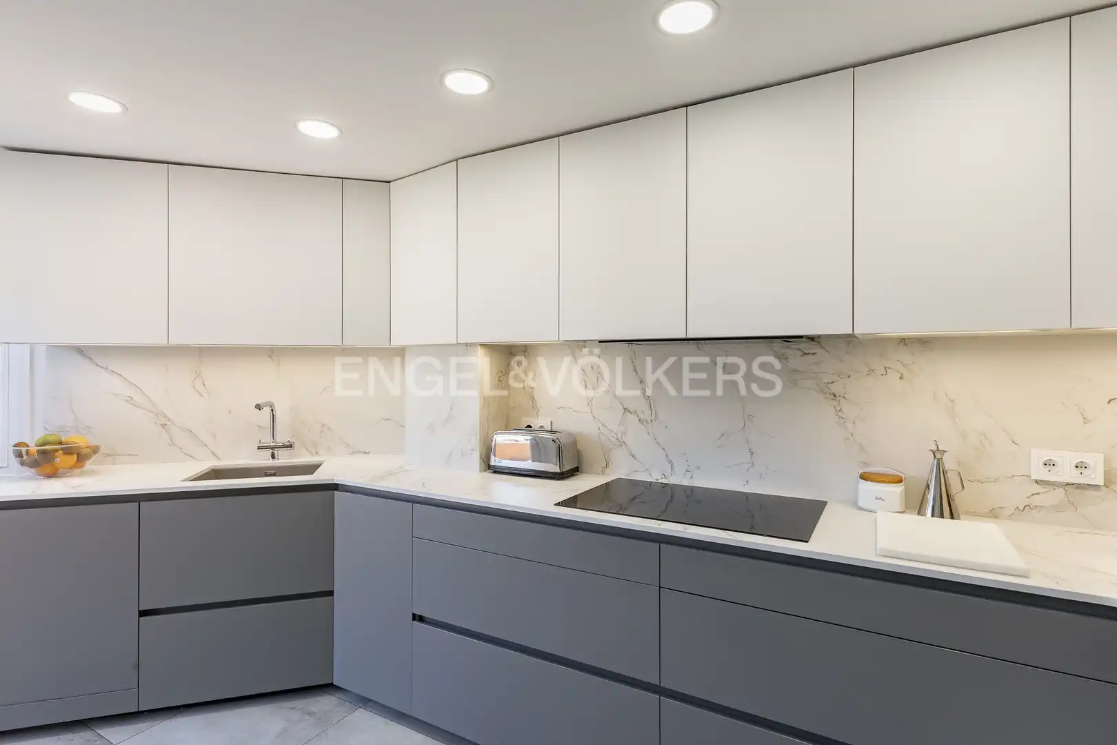 Duplex with terrace for sale in Les Botigues de Sitges, imagen 16
