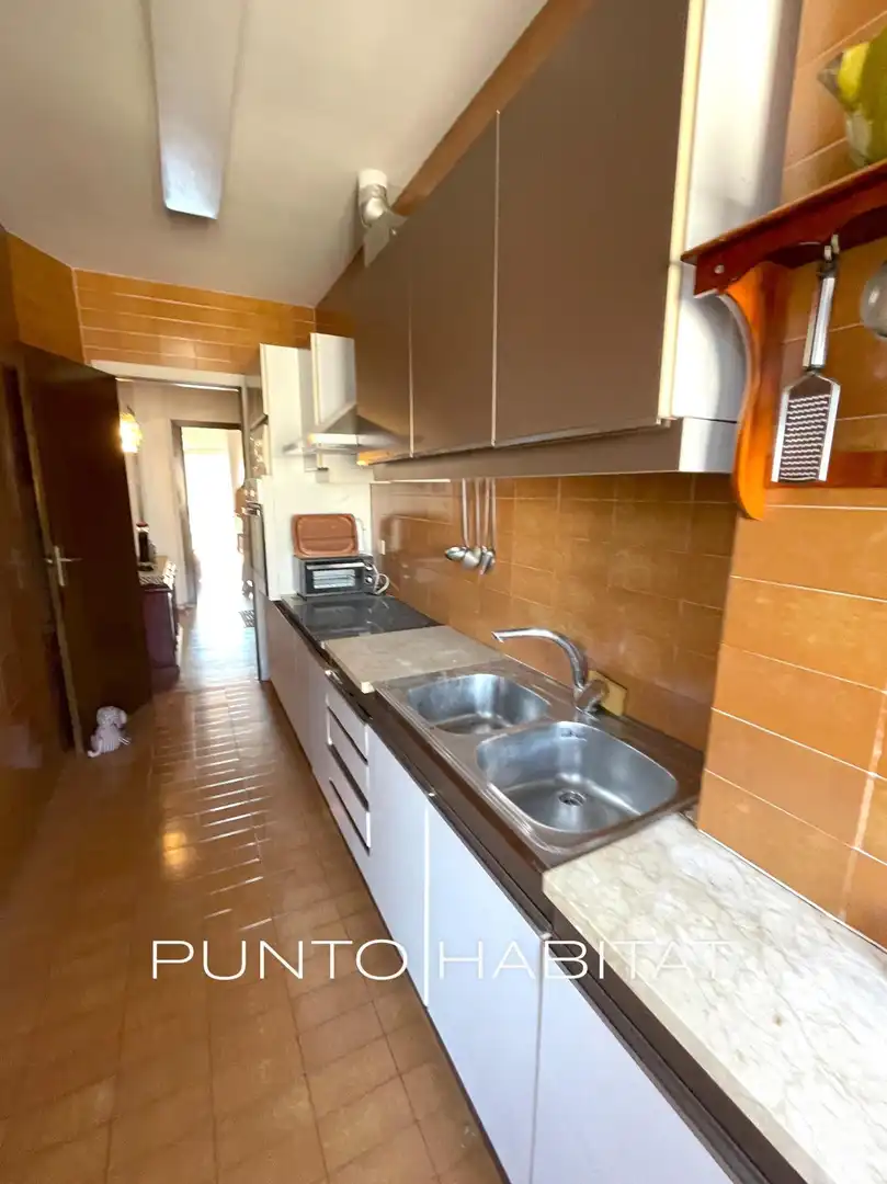Wohnung zur Miete in Avenida Avinguda República Argentina, El Putget i el Farró