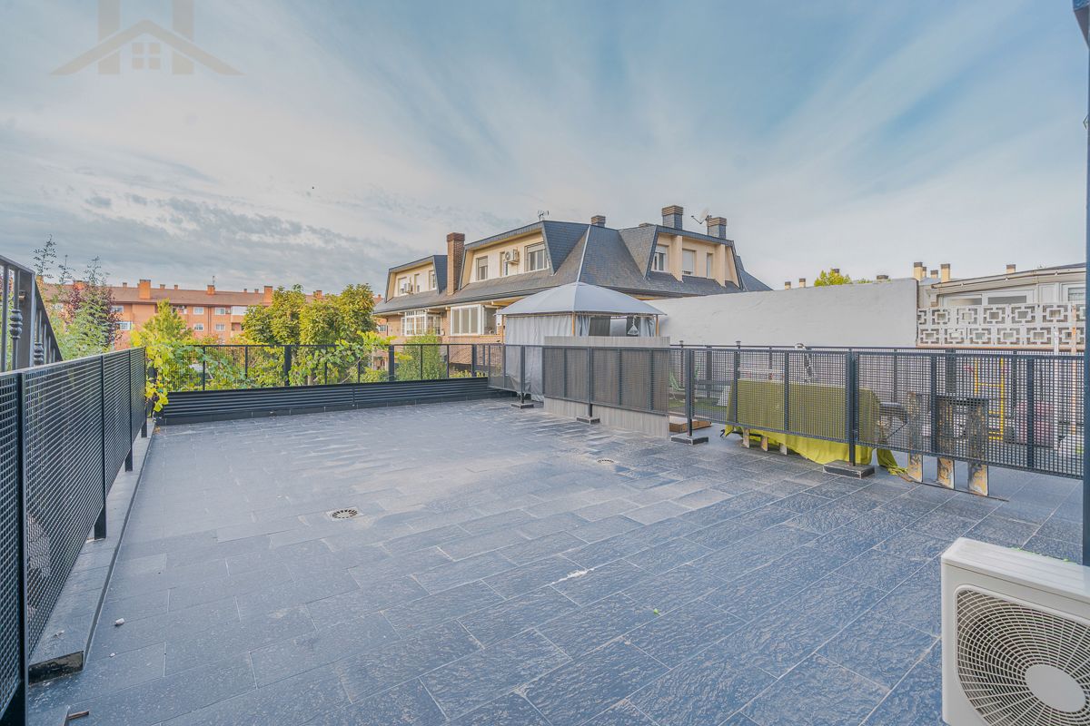 Terraza de Dúplex en venta en Collado Villalba con Aire acondicionado, Calefacción y Terraza