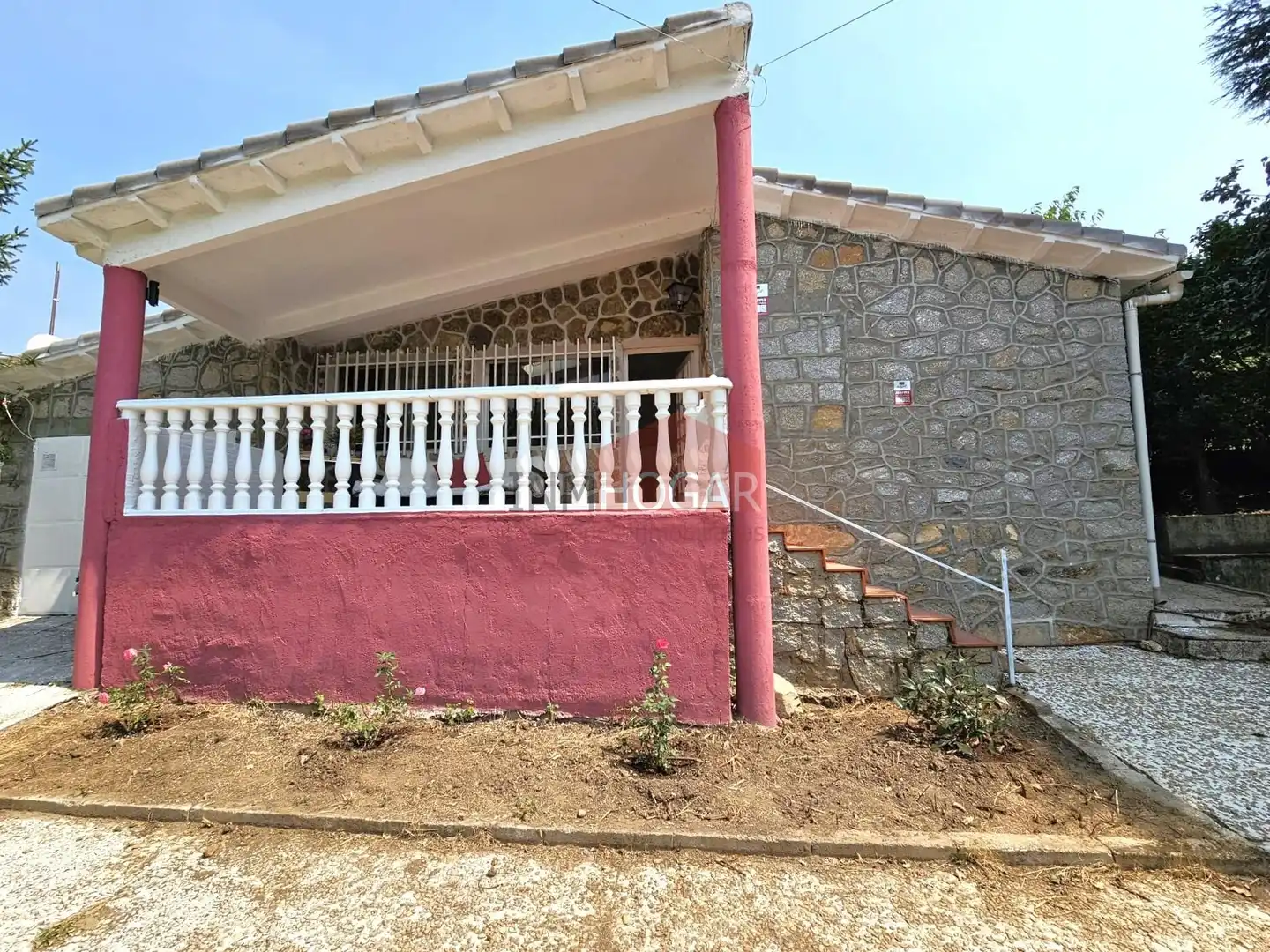 Vista exterior de Casa o chalet en venta en Herradón de Pinares con Calefacción, Jardín privado y Terraza