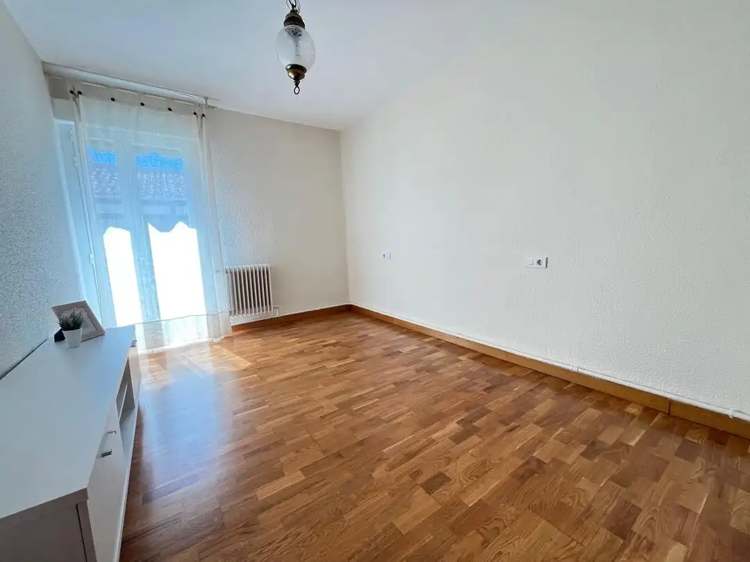 Appartamento con terrazza in vendita a Chantrea, imagen 5