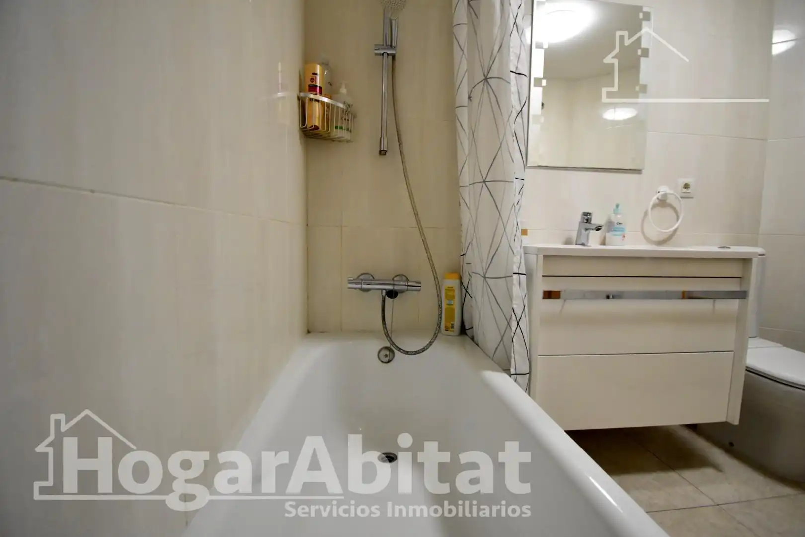 Bathroom of Flat for sale in Dénia  with Air Conditioner, Heating and Terrace