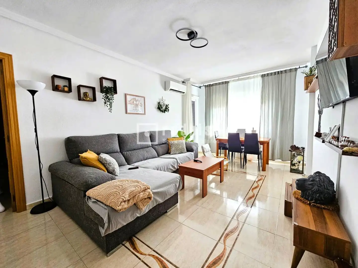 Living room of Flat for sale in Parla  with Air Conditioner, Heating and Terrace