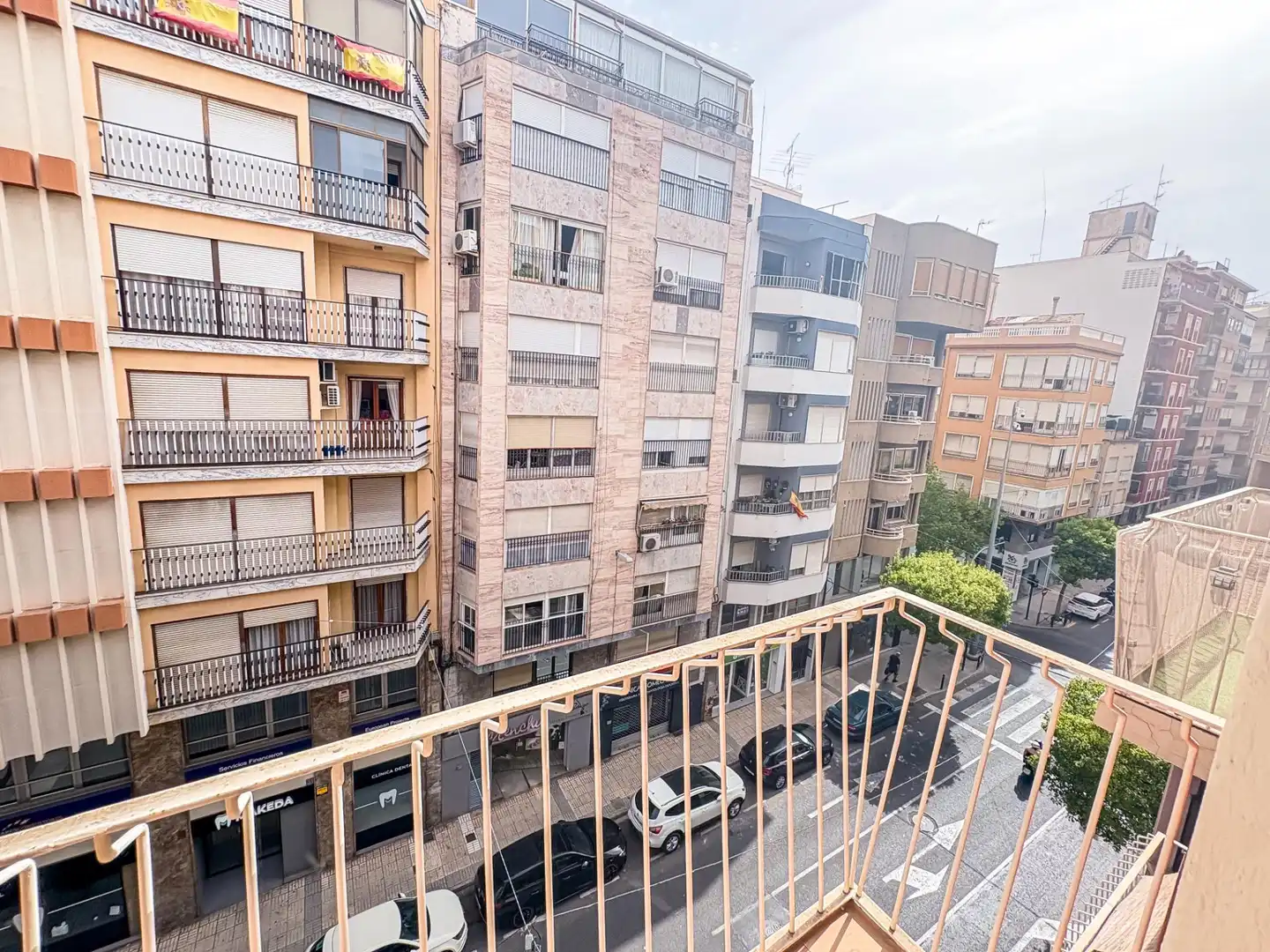 Vista exterior de Apartament en venda en Elche / Elx amb Balcó