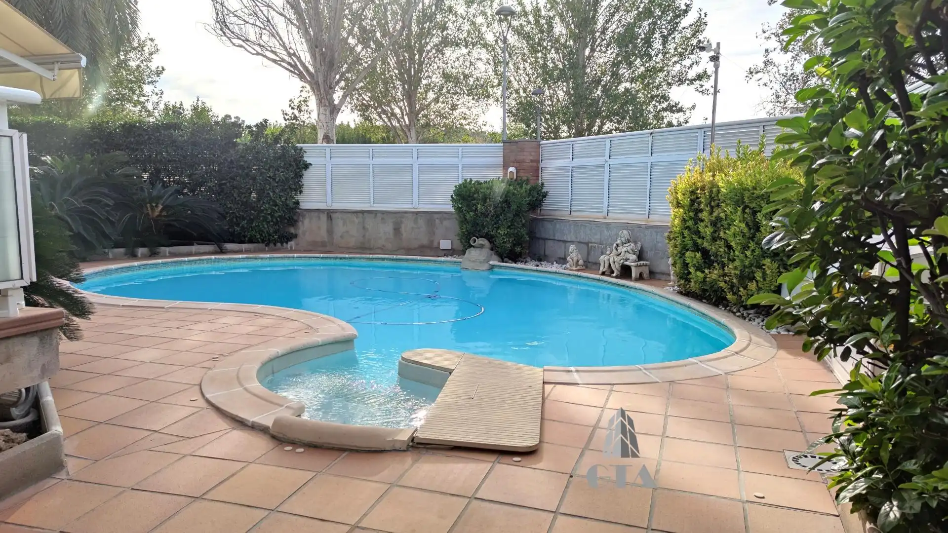 Swimming pool of Houses for sale in Sant Cugat del Vallès  with Heating, Private garden and Terrace