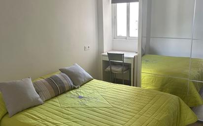 Bedroom of Flat for sale in Algeciras  with Air Conditioner and Heating