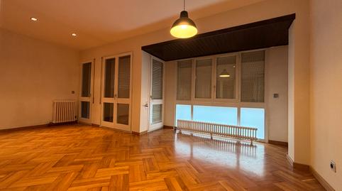 Foto 2 de Pis de lloguer a Centre, Vic