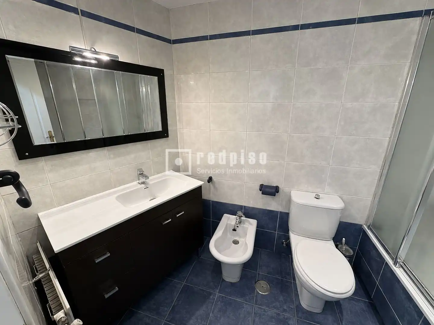 Baño de Ático en venta en Madrid con Aire acondicionado, Calefacción y Parquet