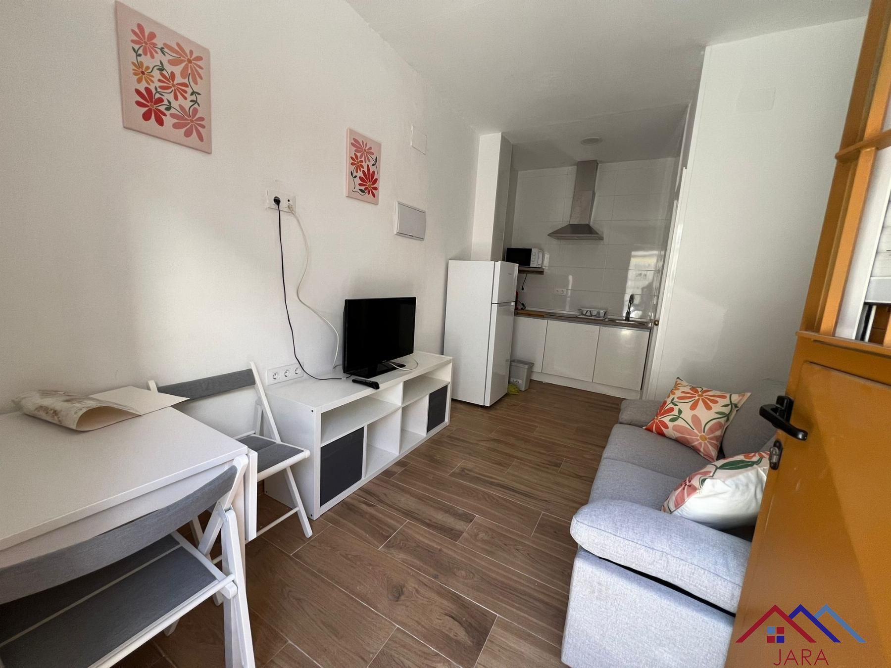 Living room of Study to rent in Jerez de la Frontera  with Furnished