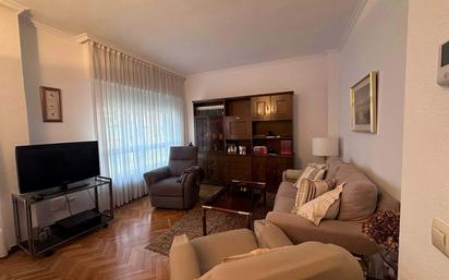 Living room of Flat for sale in  Madrid Capital  with Air Conditioner