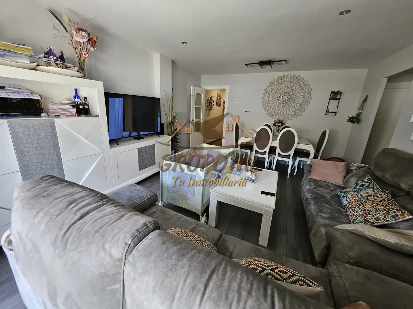 Sala d'estar de Pis en venda en Jaén amb Aire condicionat, Calefacció i Terrassa
