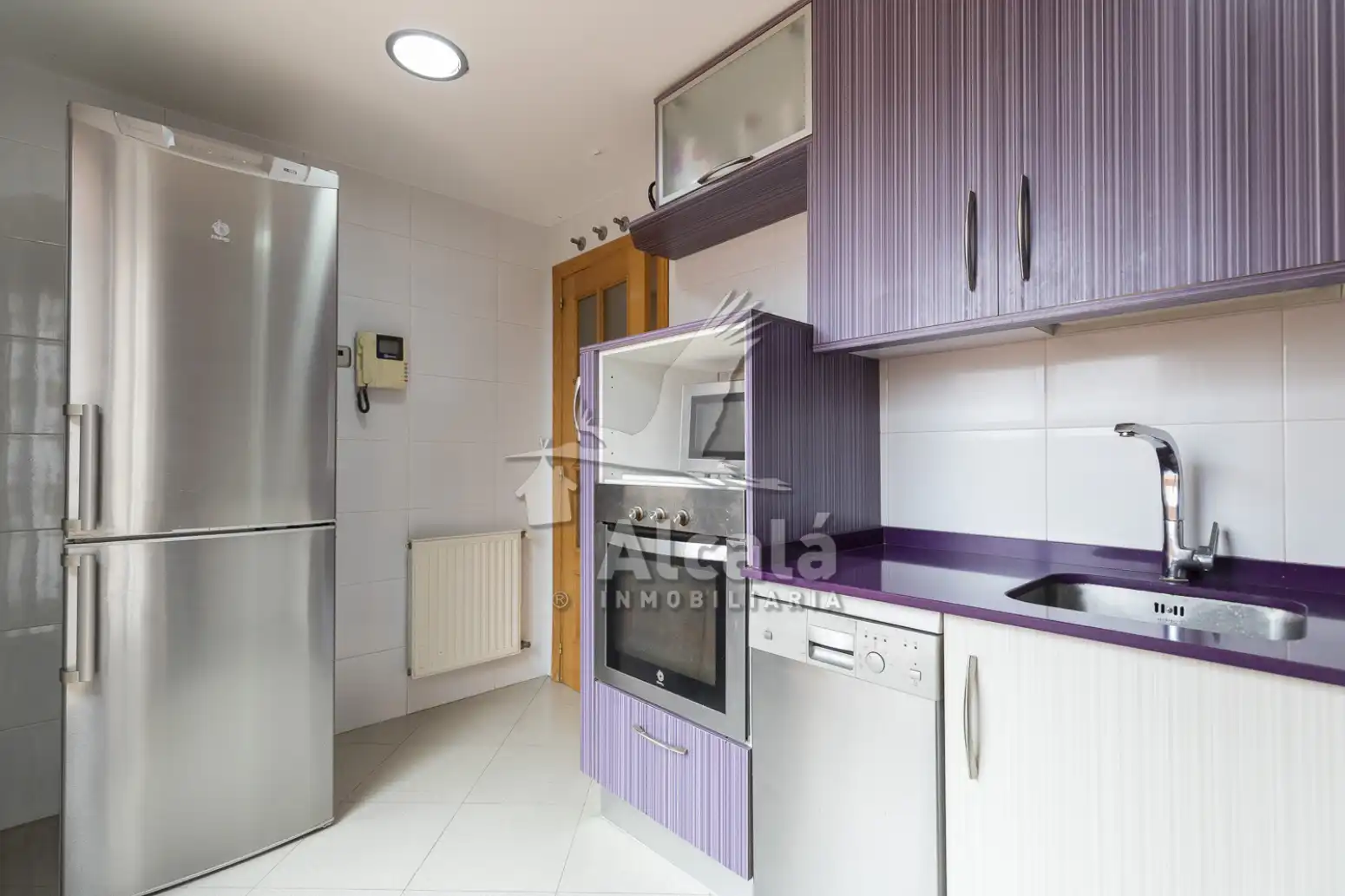 Cocina de Ático en venta en Alcalá de Henares con Aire acondicionado, Calefacción y Terraza