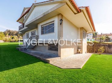 Casa con giardino in vendita a Bembrive