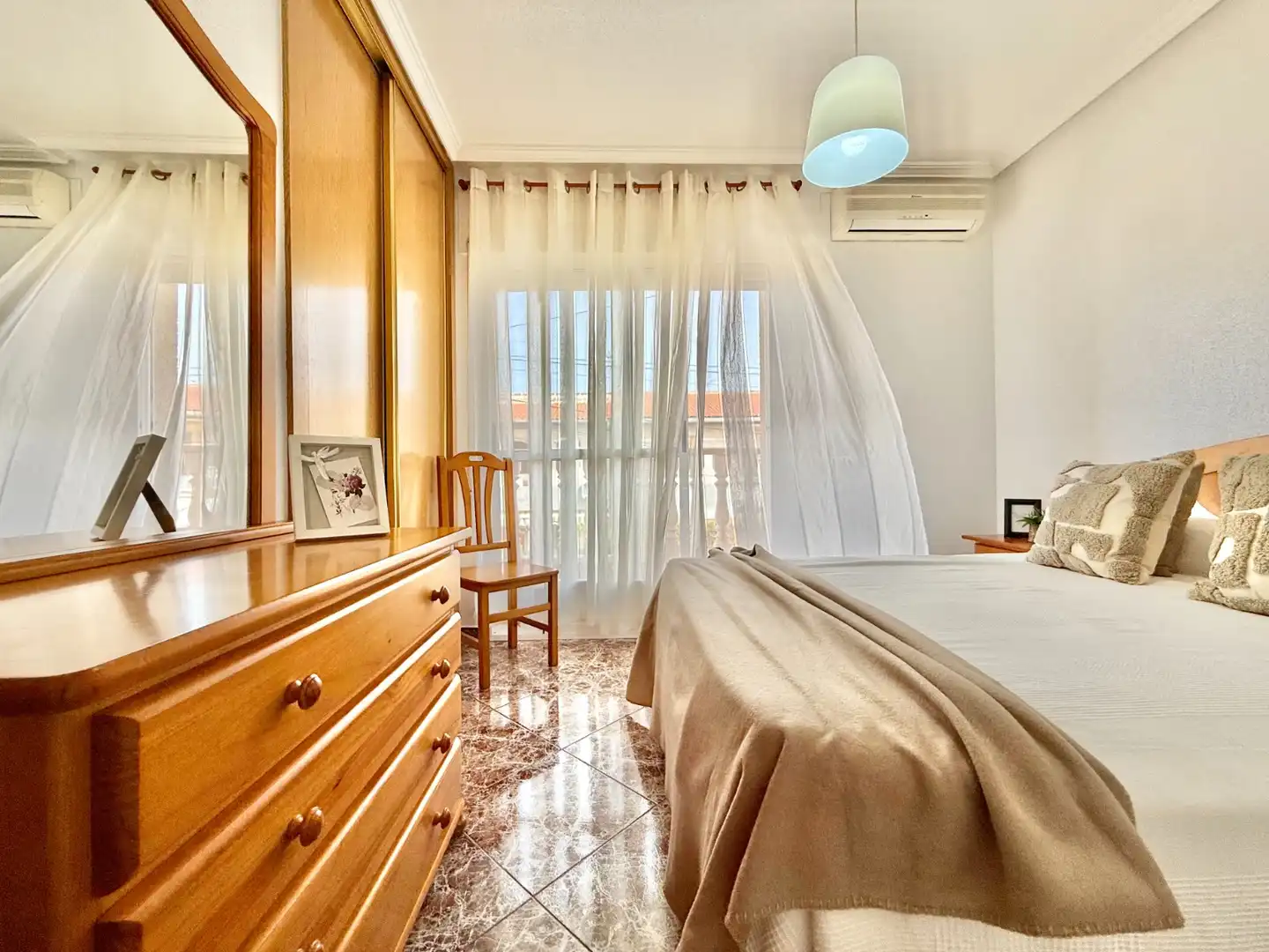Habitación de Casa o chalet en venta en San Pedro del Pinatar con Jardín privado, Terraza y Trastero