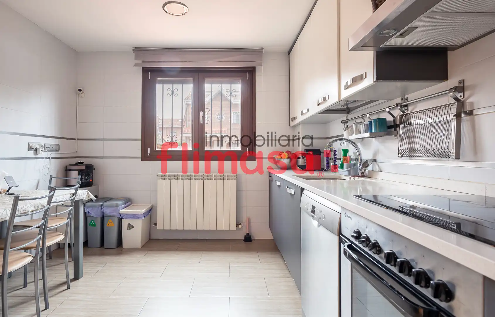 Kitchen of Detached homes for sale in Villaviciosa de Odón  with Air Conditioner, Heating and Terrace
