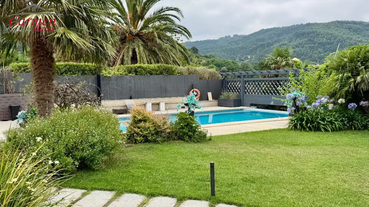 Piscina de Casa o chalet en venta en Plentzia con Calefacción, Jardín privado y Terraza