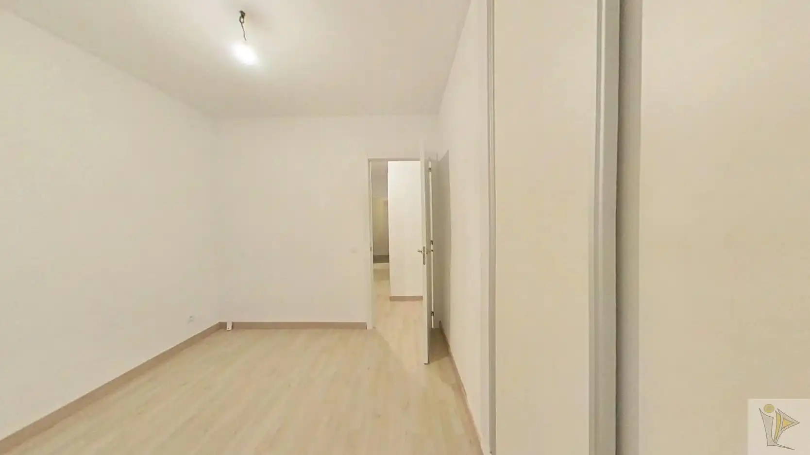 Flat for sale in CL BELZUNEGUI , Puerta Bonita