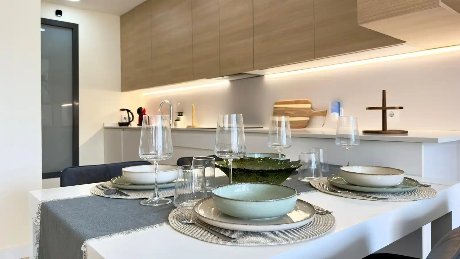 Casa o chalet de alquiler en Calle Londres, 9, Golf Bahía
