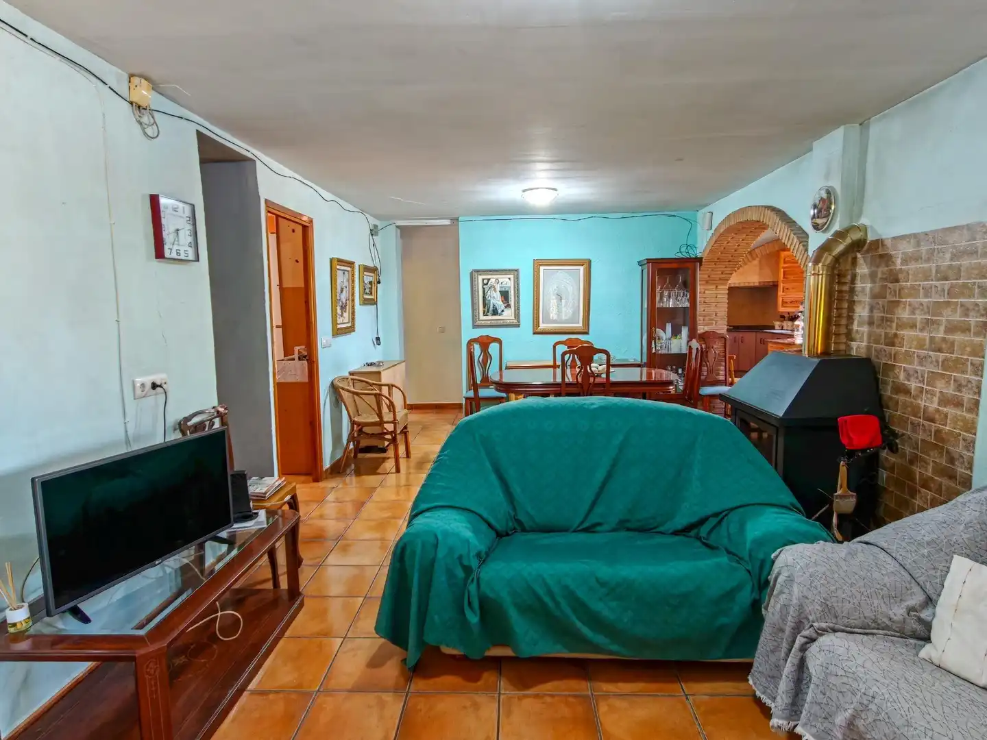 Living room of Houses for sale in Yátova  with Private garden, Terrace and Storage room