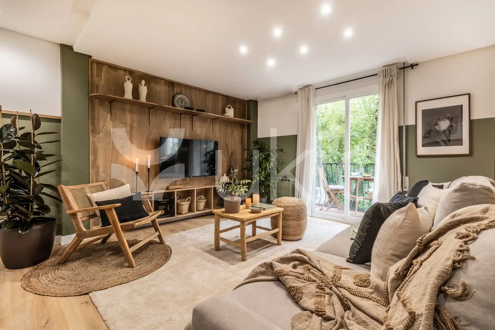 Sala de estar de Apartamento de alquiler en Madrid con Aire acondicionado, Calefacción y Amueblado