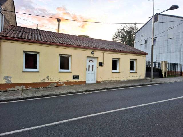 Casa-chalet en Venta en Paio Rodríguez en Curtis