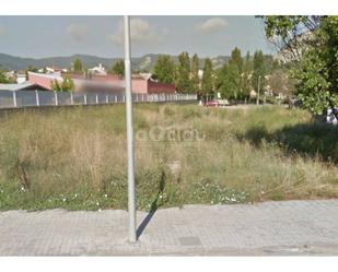 Industrial land to rent in Tona