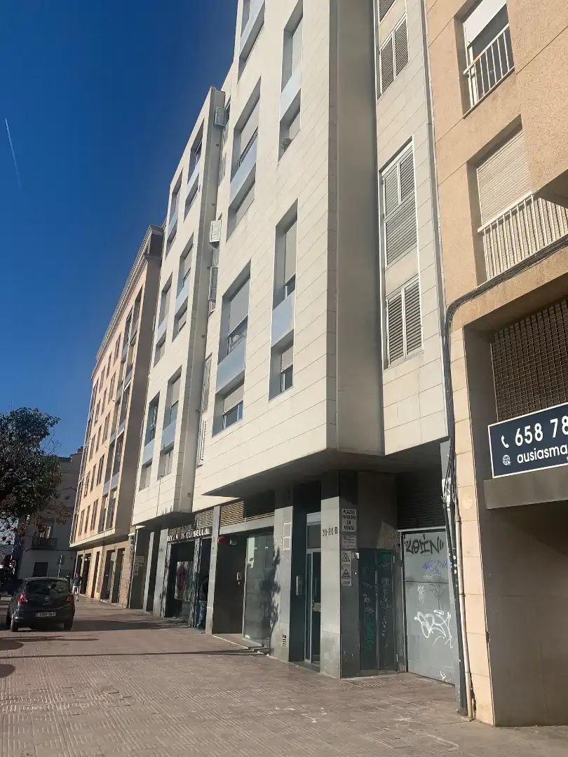 Individual with lift for sale in Carrer de Sant Ferran 28, imagen 4