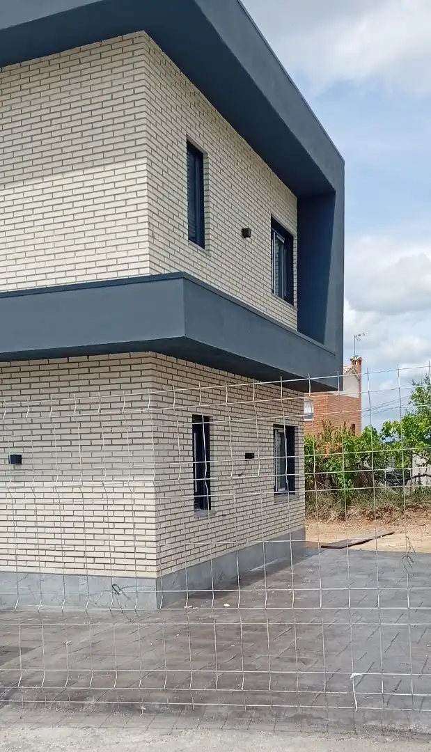 Vista exterior de Casa o chalet en venta en Móstoles
