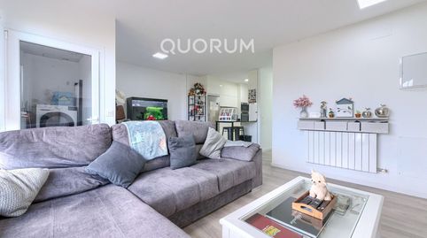 Foto 2 de Piso en venta en Kalero - Basozelai, Basauri