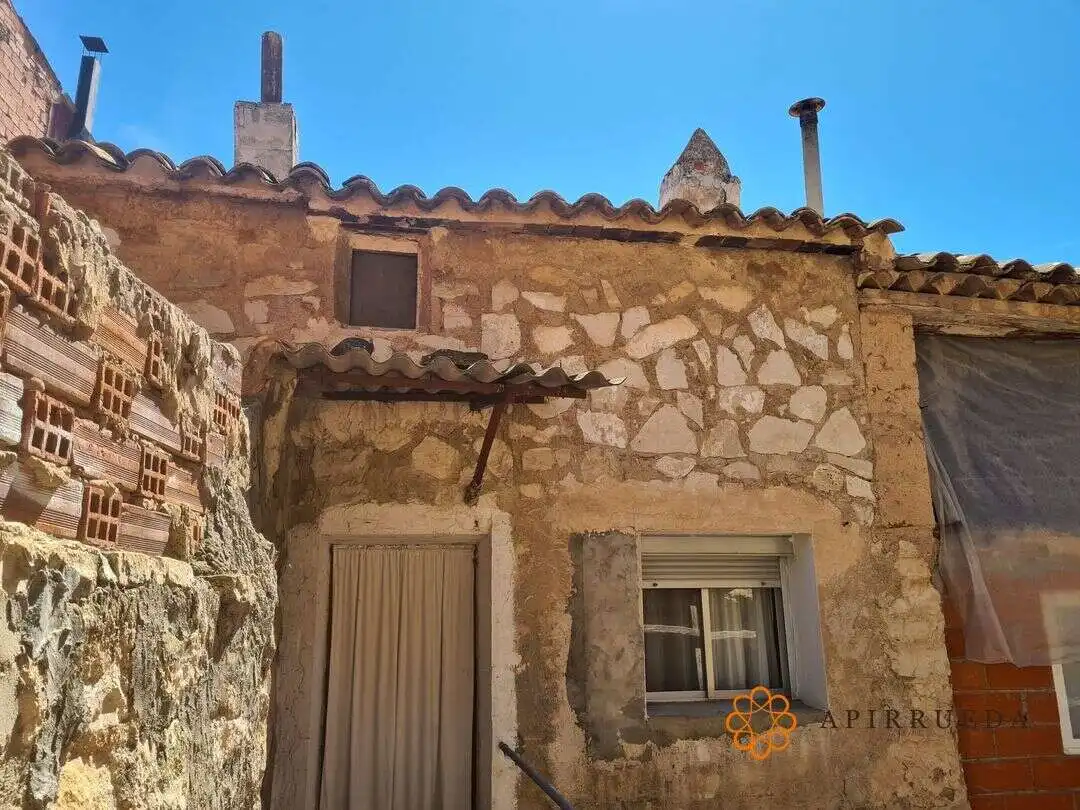 Vista exterior de Casa o xalet en venda en Sástago amb Traster i Moblat