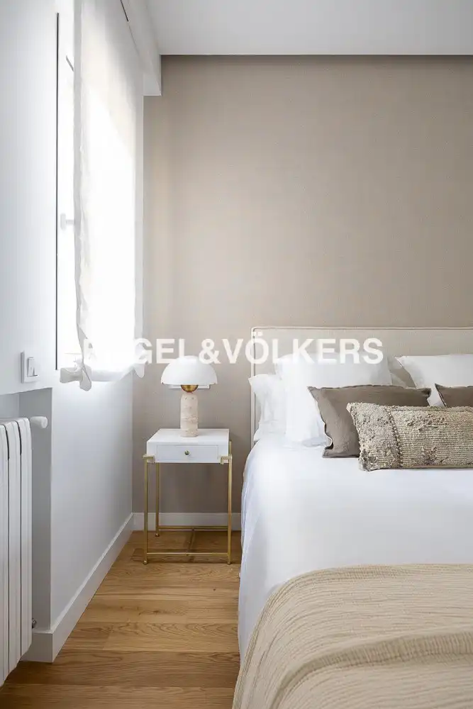 Bedroom of Flat for rent in Barrio de Salamanca