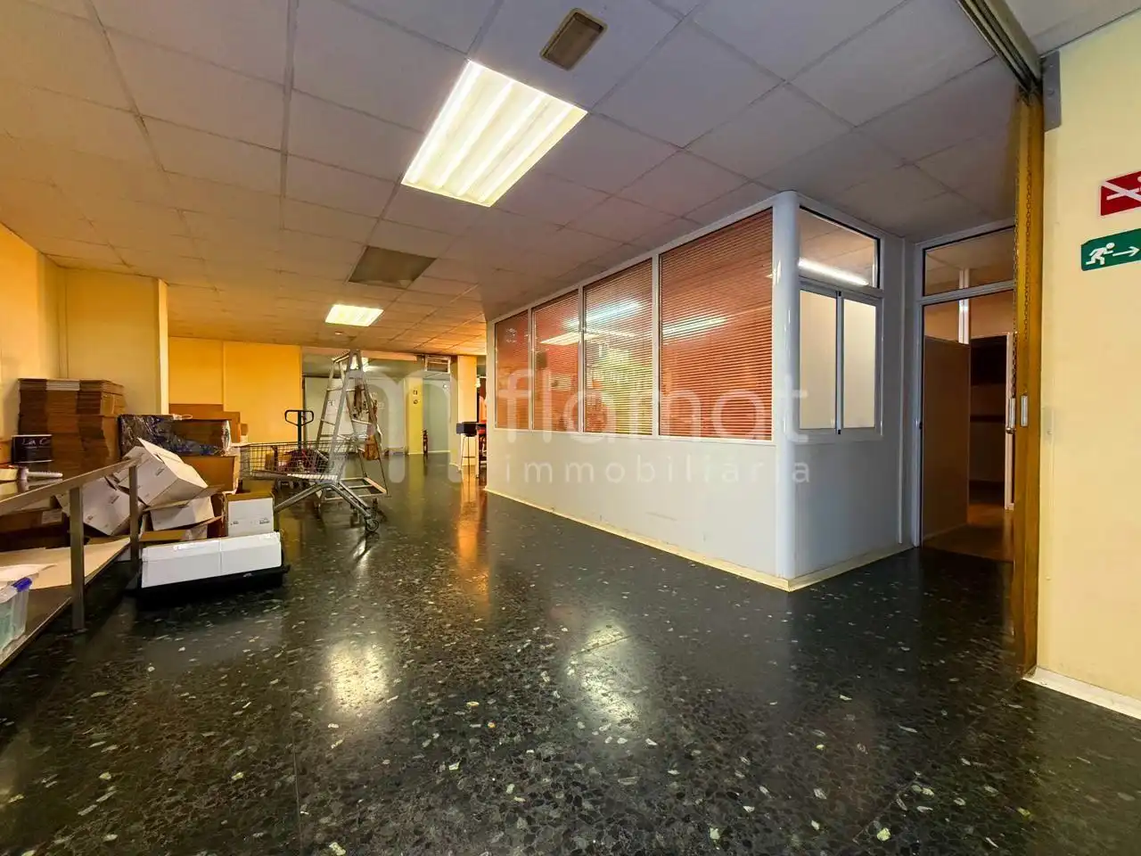 Local comercial en venta en Carrer de Joaquim Ruyra PL 1 PL 2, imagen 18