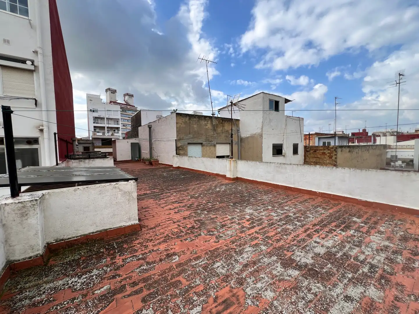 Vista exterior de Casa o xalet en venda en Albal amb Aire condicionat i Terrassa