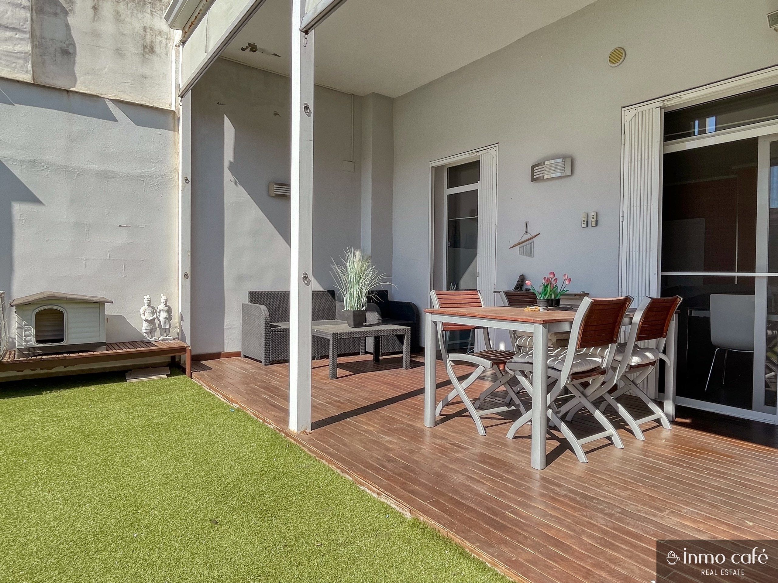 Casa adosada en venda a Avenida Pais Valencia, Sellent