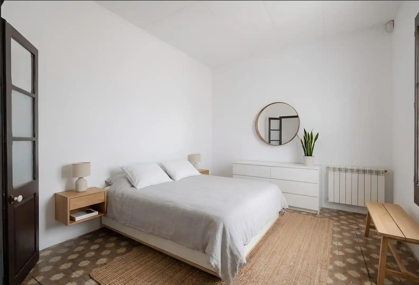 Habitación de Piso de alquiler en La Vall de Bianya con Calefacción, Jardín privado y Terraza
