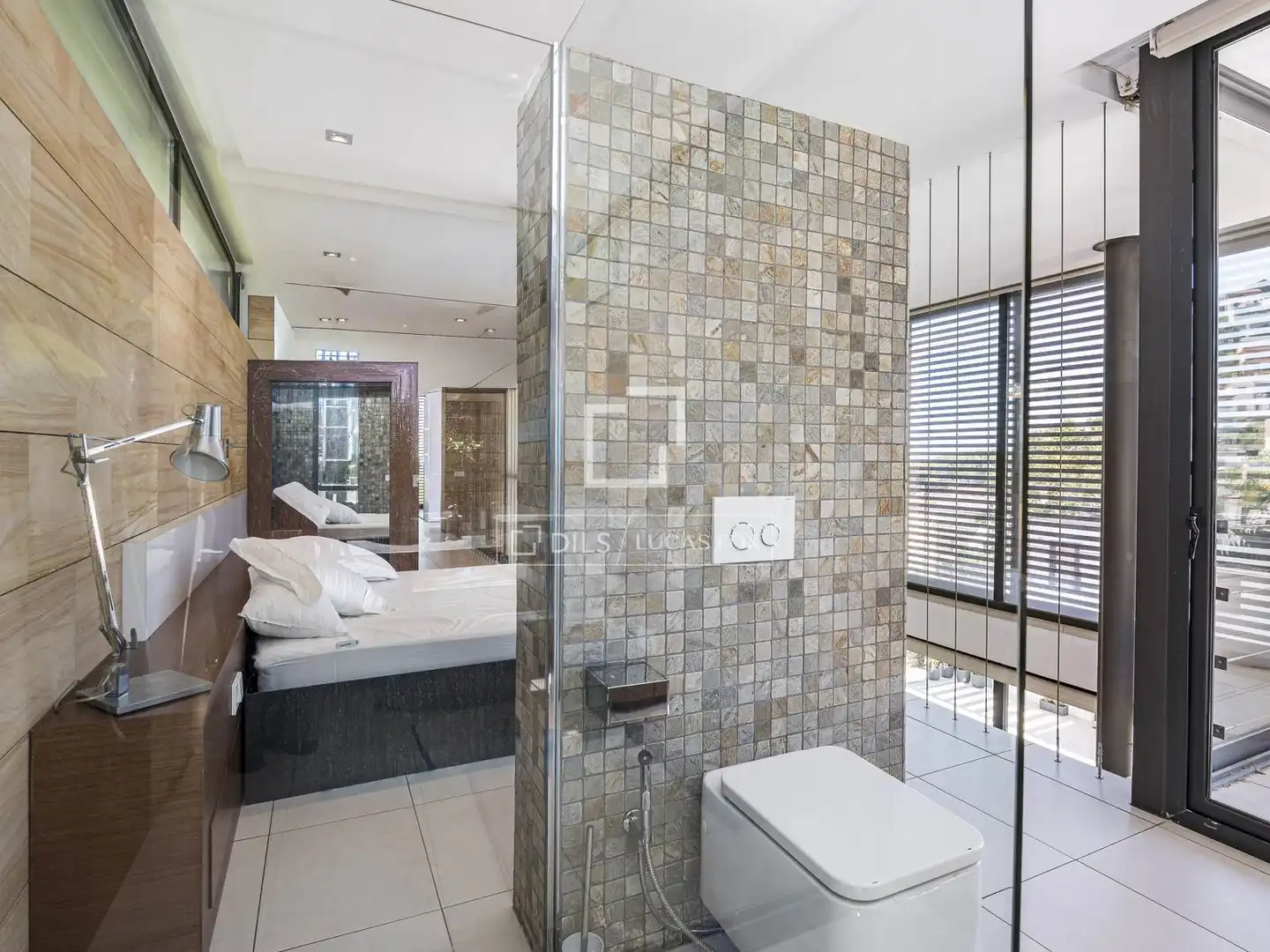 Bathroom of Houses for rent in Castelldefels  with Air Conditioner, Private garden and Terrace