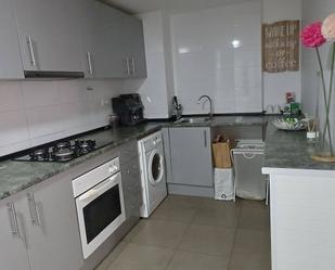 Cuina de Apartament en venda en Vinaròs amb Aire condicionat, Terrassa i Moblat