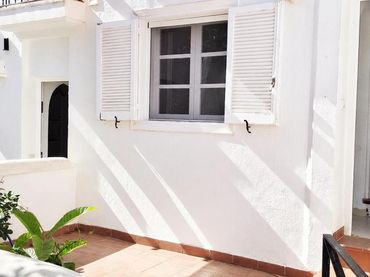 Bungalow con piscina in vendita a Calle las Artesas