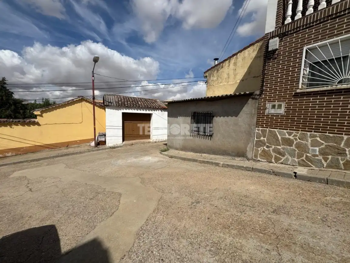 Vista exterior de Finca rústica en venda en Tórtola de Henares